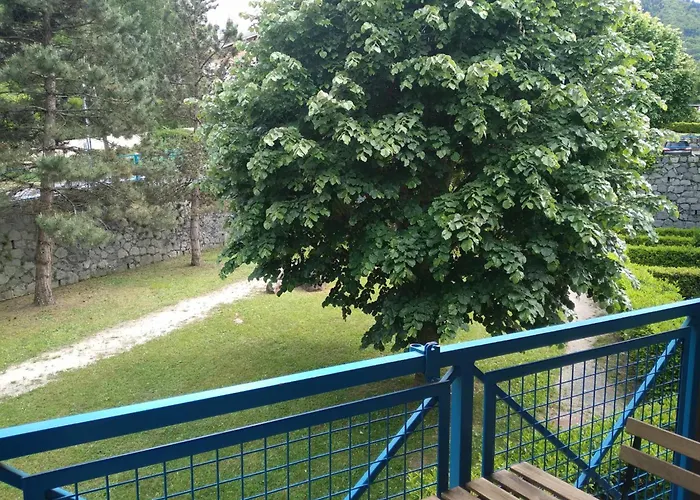 شقة Duplex Lumineux - 40m2 - 2 - Balcon Terrasse - Parking - Entierement Renove En Mai 2024 *