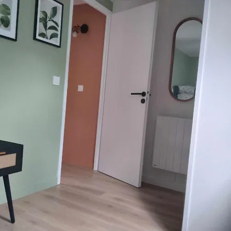 アパート Duplex Lumineux - 40m2 - 2 - Balcon Terrasse - Parking - Entierement Renove En Mai 2024