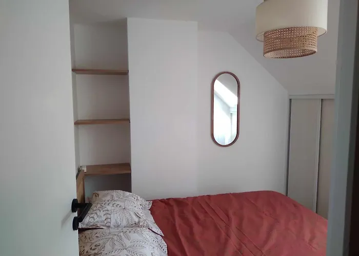 Duplex Lumineux - 40m2 - 2 - Balcon Terrasse - Parking - Entierement Renove En Mai 2024 Apartmán *